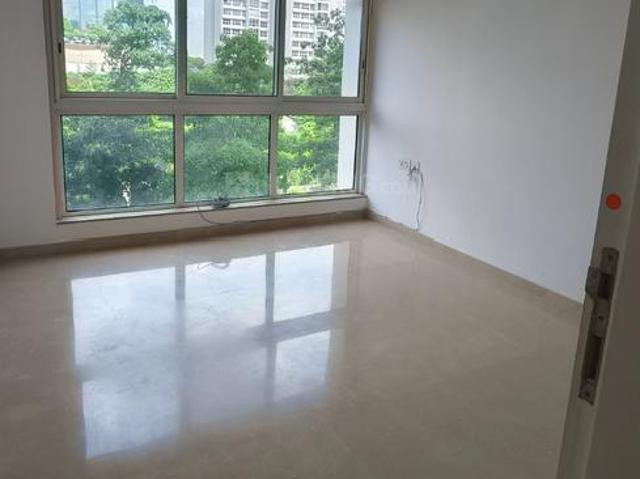 2 BHK Apartment in Bandra East for resale Mumbai. The reference number is 18327026