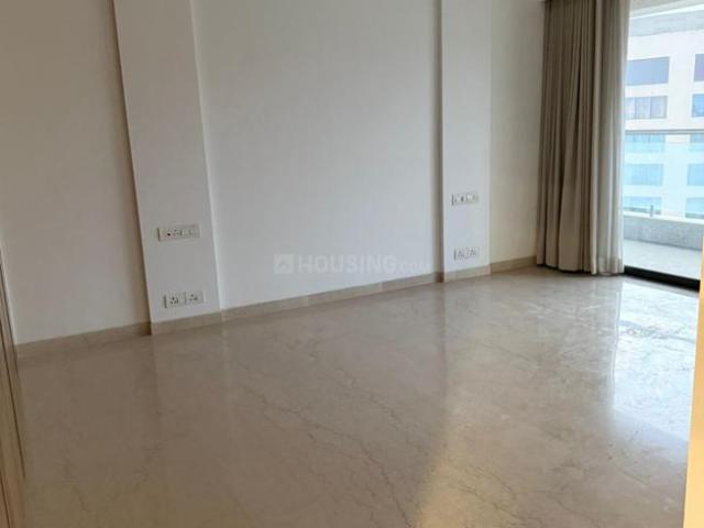 2 BHK Apartment in Bandra East for resale Mumbai. The reference number is 19432406