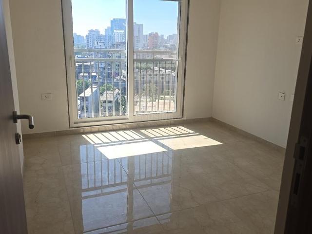 2 BHK Apartment in Bandra East for resale Mumbai. The reference number is 19836499