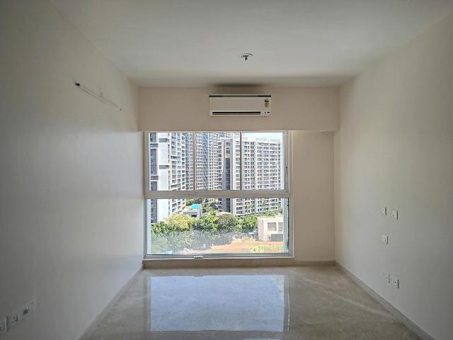 2 BHK Apartment in Bandra East for resale Mumbai. The reference number is 20498523