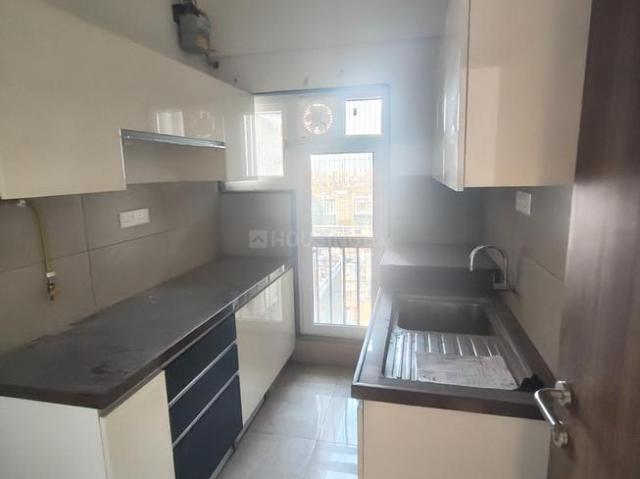 2 BHK Apartment in Bandra East for resale Mumbai. The reference number is 20501949