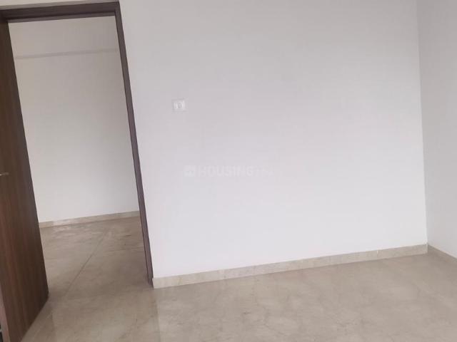 2 BHK Apartment in Bandra East for resale Mumbai. The reference number is 20583238