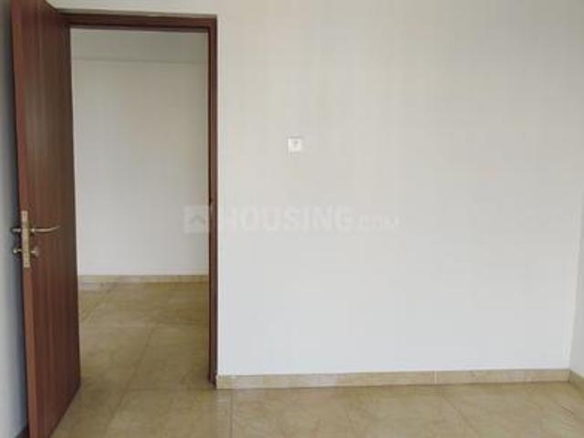 2 BHK Apartment in Bandra East for resale Mumbai. The reference number is 20203542