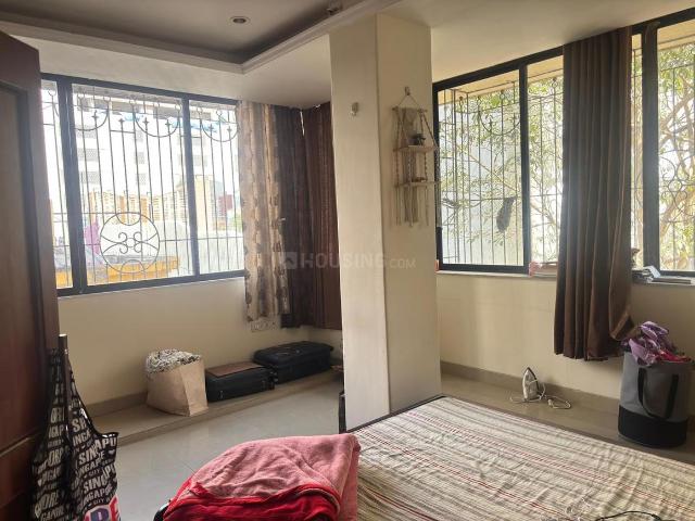 2 BHK Apartment in Bandra West for rent Mumbai. The reference number is 19299867