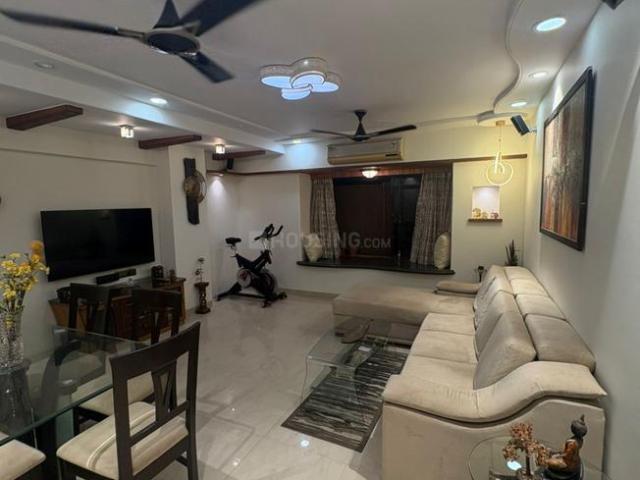 2 BHK Apartment in Bandra West for rent Mumbai. The reference number is 19371119