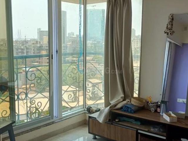 2 BHK Apartment in Bandra West for rent Mumbai. The reference number is 19517406