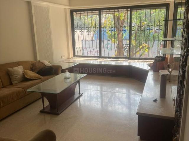 2 BHK Apartment in Bandra West for rent Mumbai. The reference number is 19547447