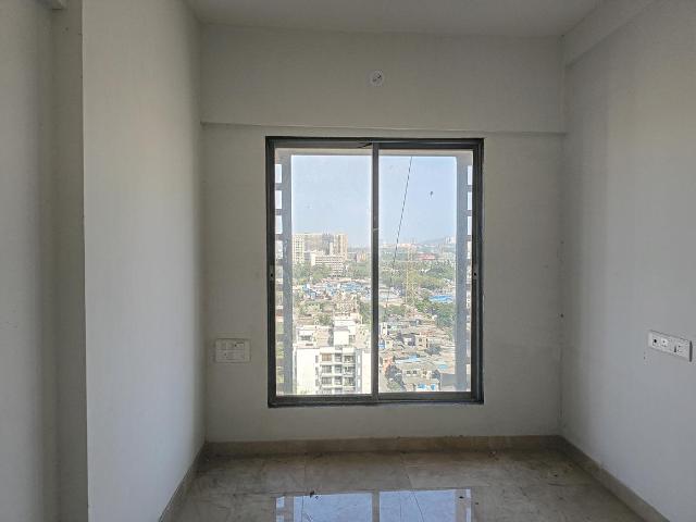 2 BHK Apartment in Bandra West for rent Mumbai. The reference number is 19638244