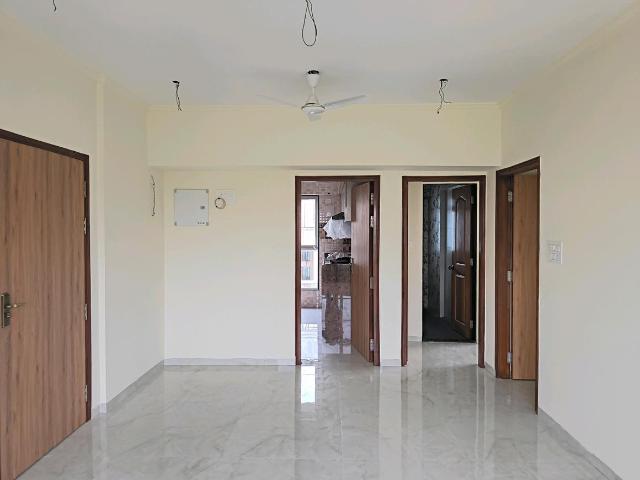 2 BHK Apartment in Bandra West for rent Mumbai. The reference number is 19801258