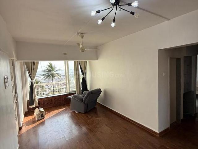 2 BHK Apartment in Bandra West for rent Mumbai. The reference number is 19879948