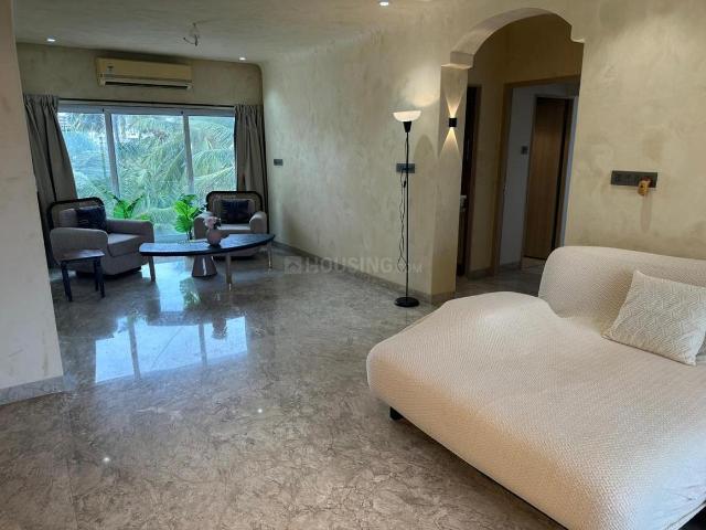 2 BHK Apartment in Bandra West for rent Mumbai. The reference number is 19971575