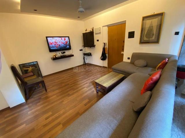 2 BHK Apartment in Bandra West for rent Mumbai. The reference number is 20098361