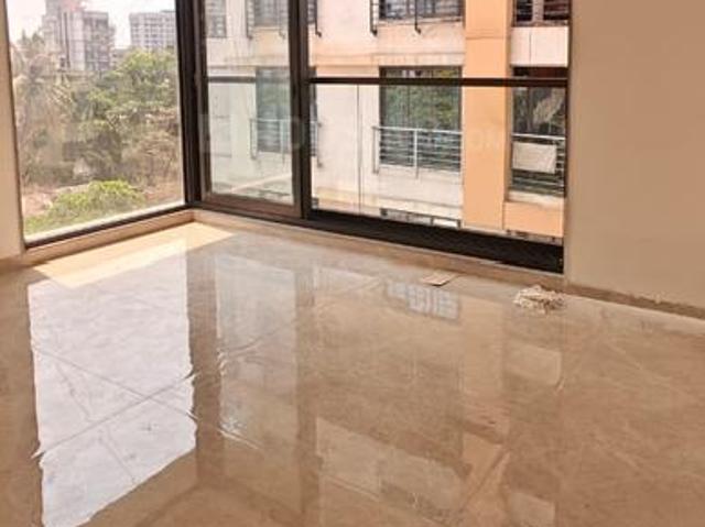 2 BHK Apartment in Bandra West for rent Mumbai. The reference number is 20106180