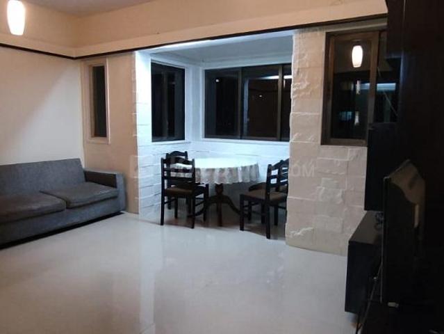 2 BHK Apartment in Bandra West for rent Mumbai. The reference number is 20371631