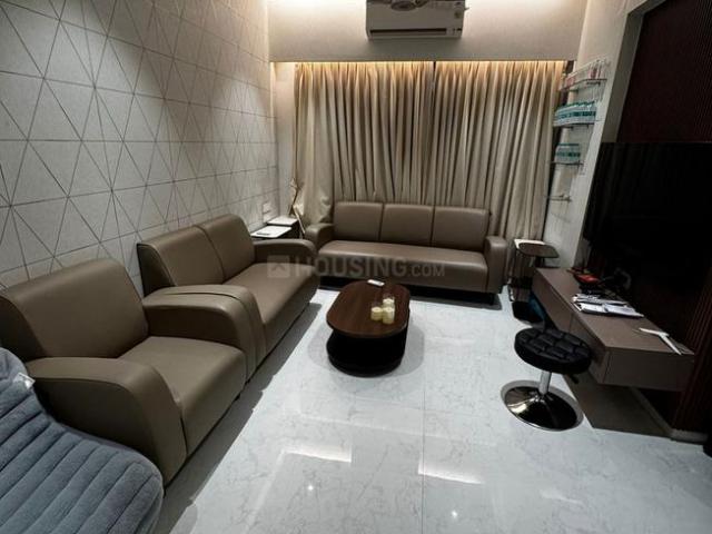 2 BHK Apartment in Bandra West for rent Mumbai. The reference number is 20513797