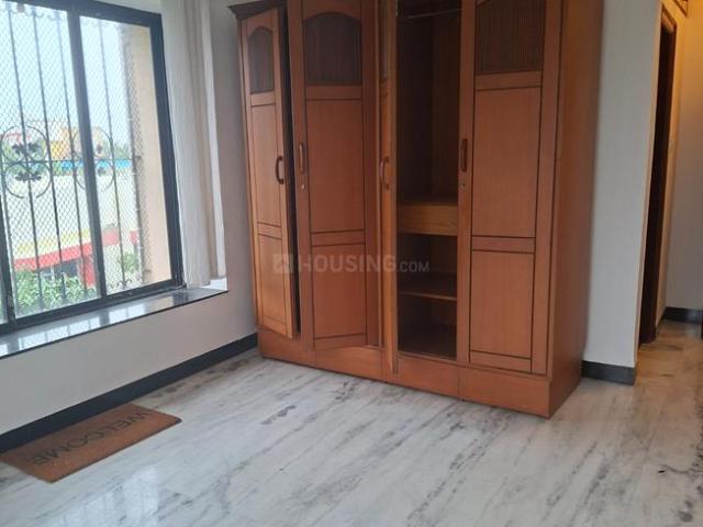 2 BHK Apartment in Bandra West for rent Mumbai. The reference number is 20650129