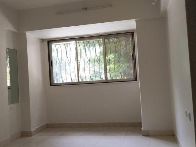 2 BHK Apartment in Bandra West for rent Mumbai. The reference number is 20696648