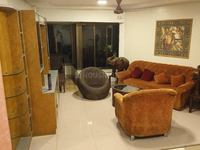 2 BHK Apartment in Bandra West for rent Mumbai. The reference number is 20691243