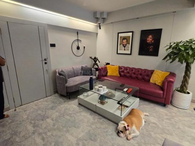 2 BHK Apartment in Bandra West for rent Mumbai. The reference number is 20691850