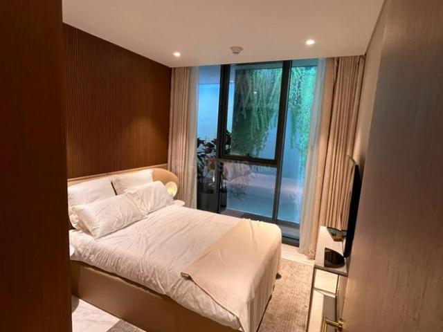 2 BHK Apartment in Bandra West for rent Mumbai. The reference number is 20740316
