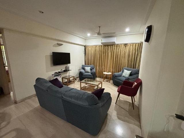 2 BHK Apartment in Bandra West for rent Mumbai. The reference number is 20763160