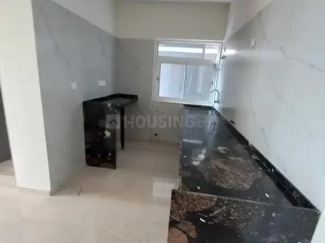 2 BHK Apartment in Bandra West for resale Mumbai South West. The reference number is 17589922