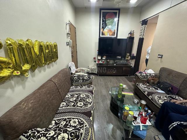 2 BHK Apartment in Bandra West for resale Mumbai. The reference number is 16880491
