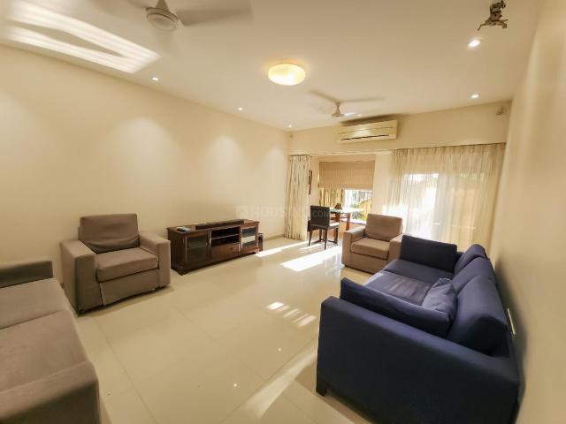 2 BHK Apartment in Bandra West for resale Mumbai. The reference number is 17138560