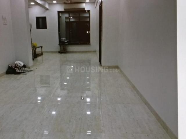 2 BHK Apartment in Bandra West for resale Mumbai. The reference number is 19819460