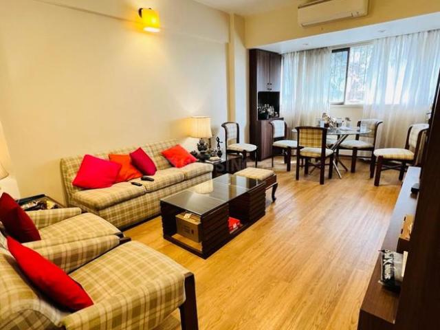2 BHK Apartment in Bandra West for resale Mumbai. The reference number is 20438523