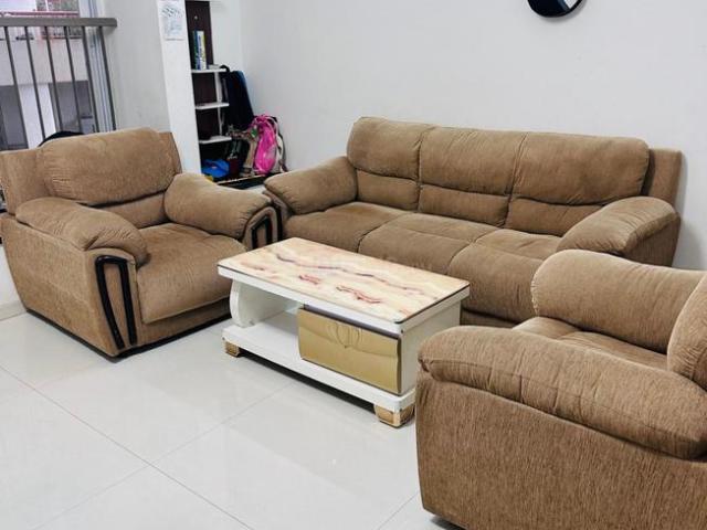 2 BHK Apartment in Baner for rent Pune. The reference number is 18647725