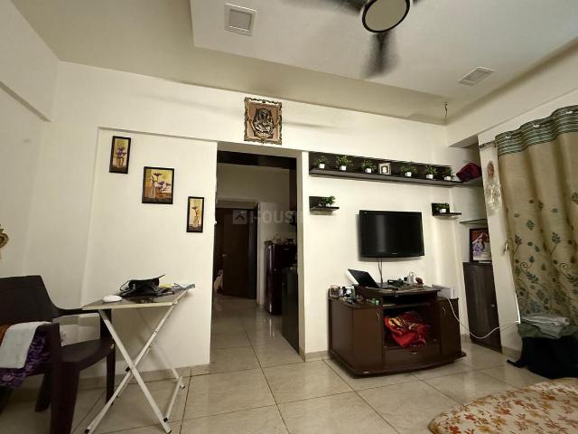 2 BHK Apartment in Baner for rent Pune. The reference number is 20656365