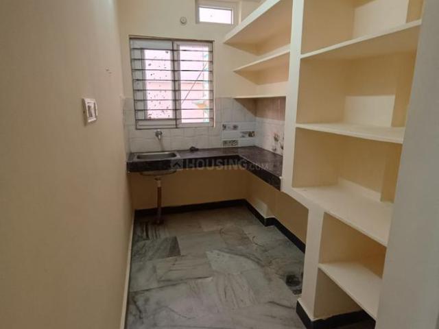 2 BHK Apartment in Banjara Hills for rent Hyderabad. The reference number is 19844537