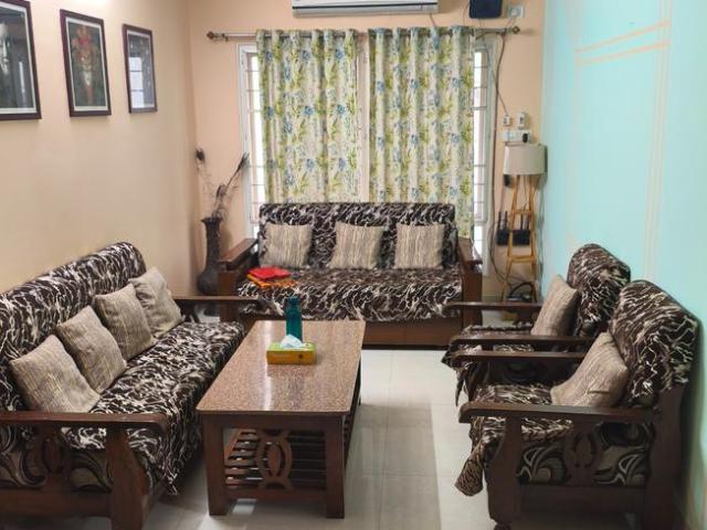 2 BHK Apartment in Banjara Hills for rent Hyderabad. The reference number is 19344302