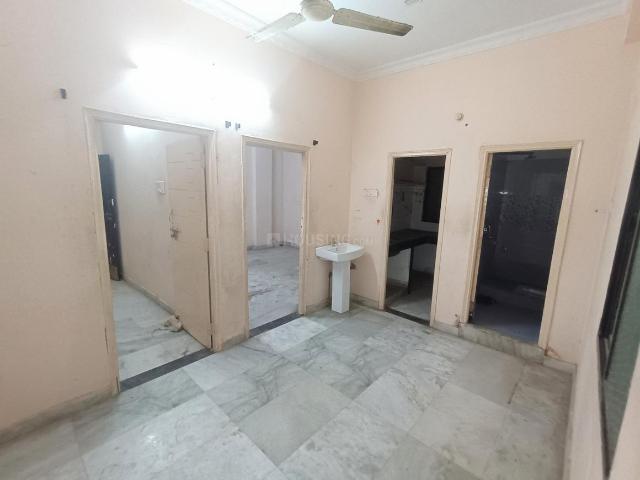 2 BHK Apartment in Banjara Hills for rent Hyderabad. The reference number is 20429311
