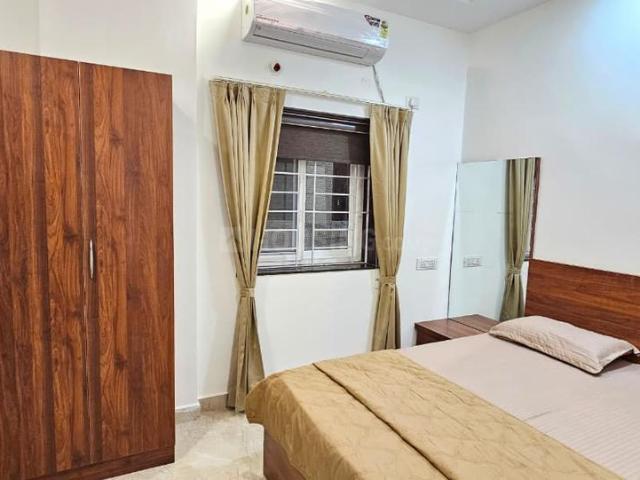 2 BHK Apartment in Banjara Hills for rent Hyderabad. The reference number is 20447489