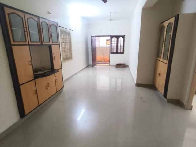2 BHK Apartment in Banjara Hills for rent Hyderabad. The reference number is 20704974