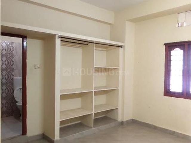 2 BHK Apartment in Banjara Hills for rent Hyderabad. The reference number is 20796045