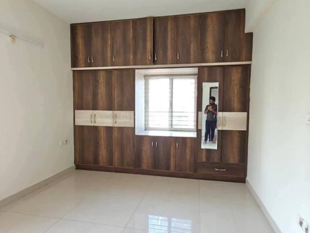 2 BHK Apartment in Banjara Hills for rent Hyderabad. The reference number is 20287053