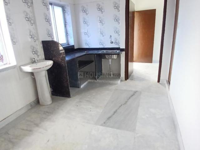 2 BHK Apartment in Bansdroni for rent Kolkata. The reference number is 16354706