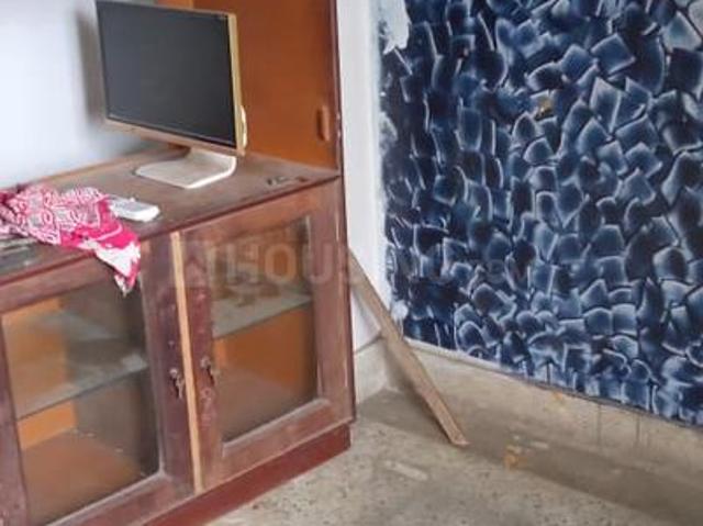 2 BHK Apartment in Bansdroni for rent Kolkata. The reference number is 18610887