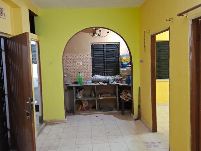 2 BHK Apartment in Bansdroni for rent Kolkata. The reference number is 19671943