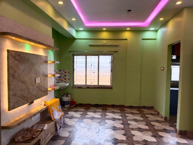 2 BHK Apartment in Bansdroni for rent Kolkata. The reference number is 19796637