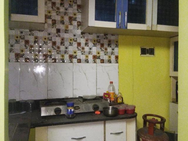 2 BHK Apartment in Bansdroni for resale Kolkata. The reference number is 17487292
