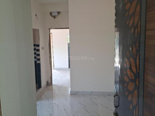 2 BHK Apartment in Bansdroni for resale Kolkata. The reference number is 19936435