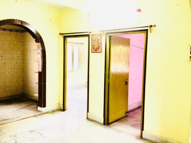 2 BHK Apartment in Baranagar for resale Kolkata. The reference number is 4055797