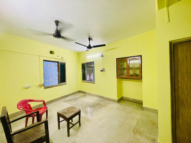 2 BHK Apartment in Baranagar for resale Kolkata. The reference number is 17487372
