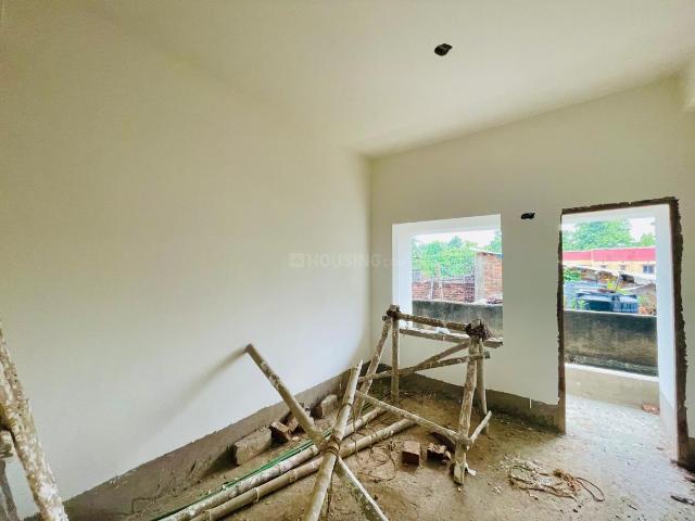 2 BHK Apartment in Baranagar for resale Kolkata. The reference number is 20615803