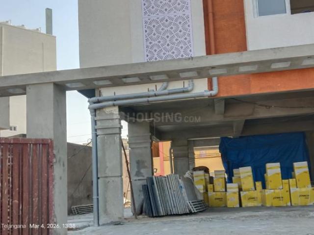 2 BHK Apartment in Beeramguda for resale Sangareddy. The reference number is 19986585