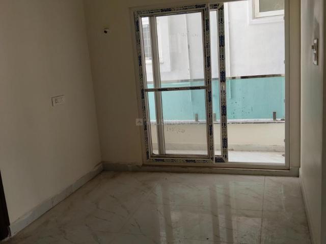 2 BHK Apartment in Beeramguda for resale Sangareddy. The reference number is 20508336